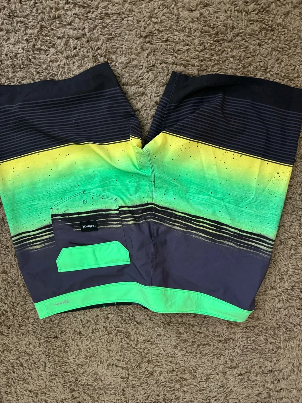 Hurley Men’s Green phantom Stripe Boardshorts
